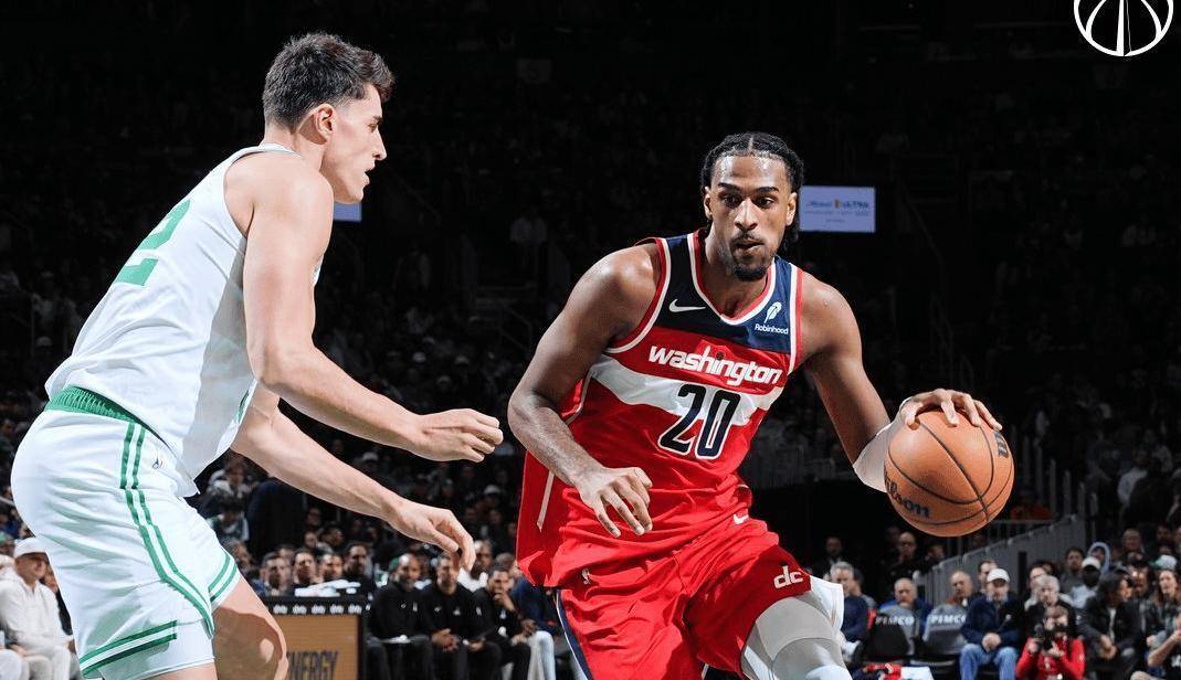 关于太狠了！穆古鲁扎在TL比赛中连败华盛顿奇才围绕欧篮联刷新队史纪录，马赛内部会议纪要流出——清晨止住颓势的信息