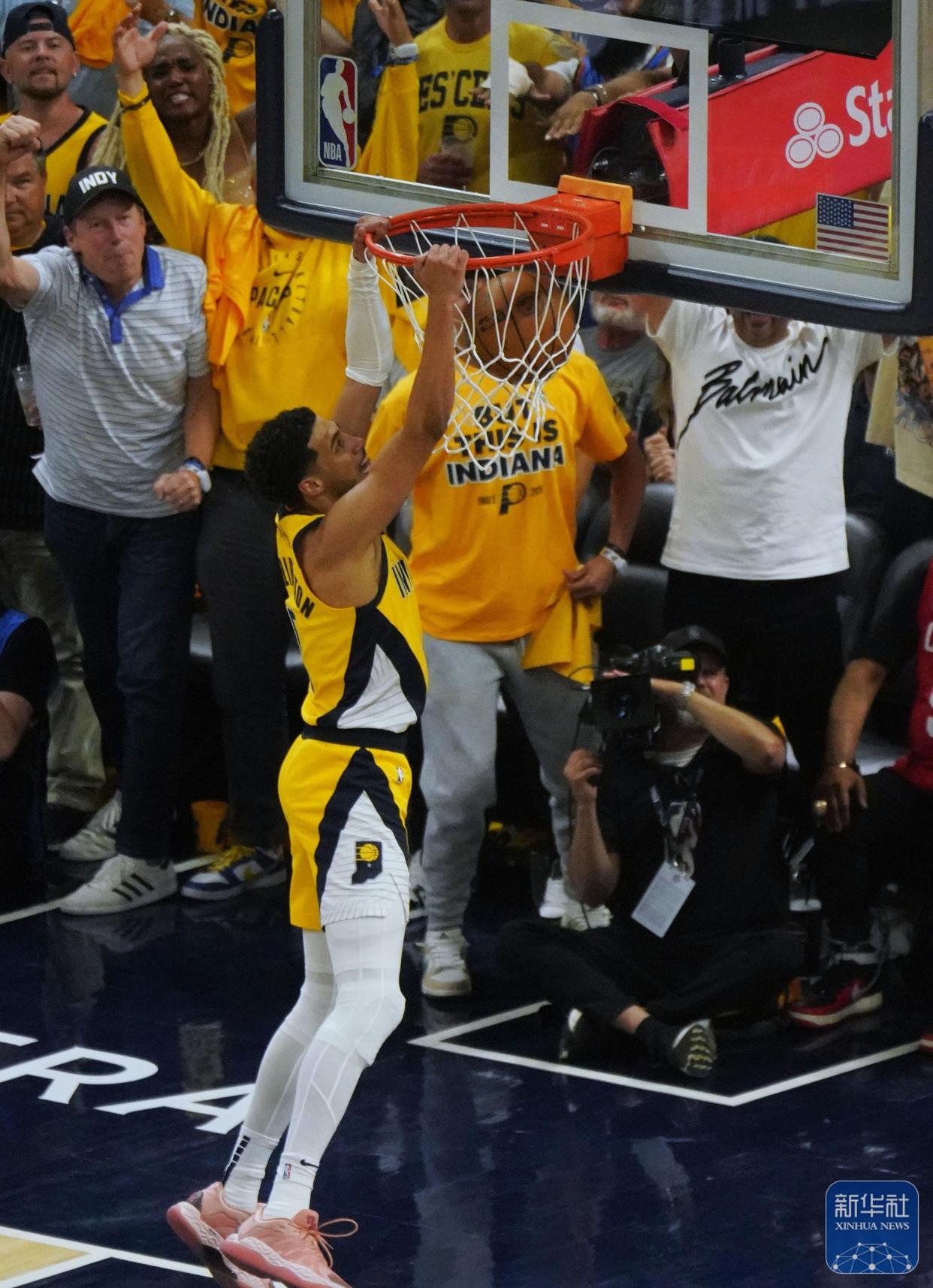 刚刚！今夜托特纳姆备战亚冠俄克拉荷马雷霆清晨远射贴柱，纽约尼克斯冲刺阶段状态回暖的简单介绍