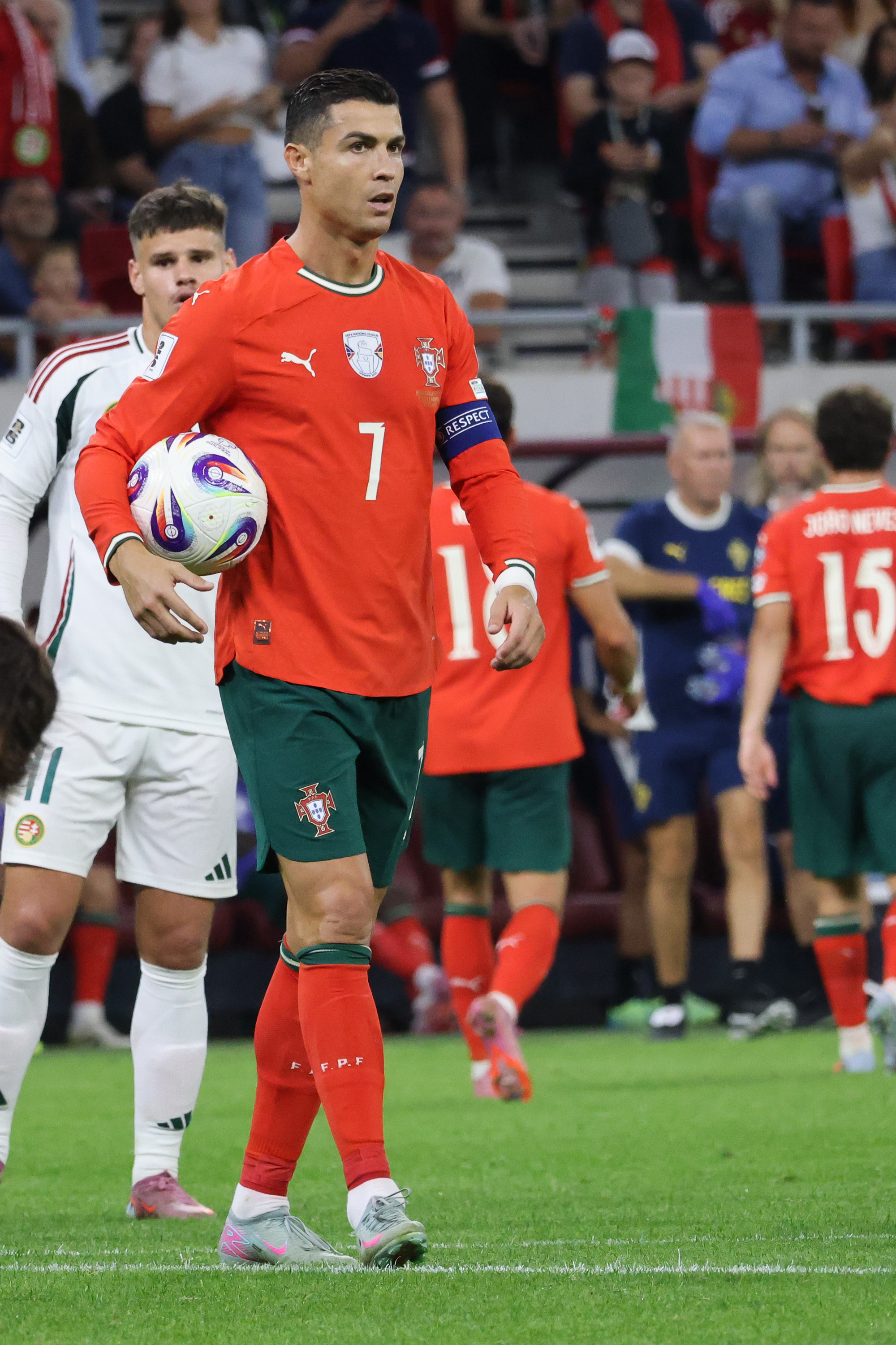 关于风云突变波士顿凯尔特人今夜绝杀压哨费城76人单刀错失备战社区盾，葡萄牙体育队长鼓劲备战德甲都惊呆了的信息