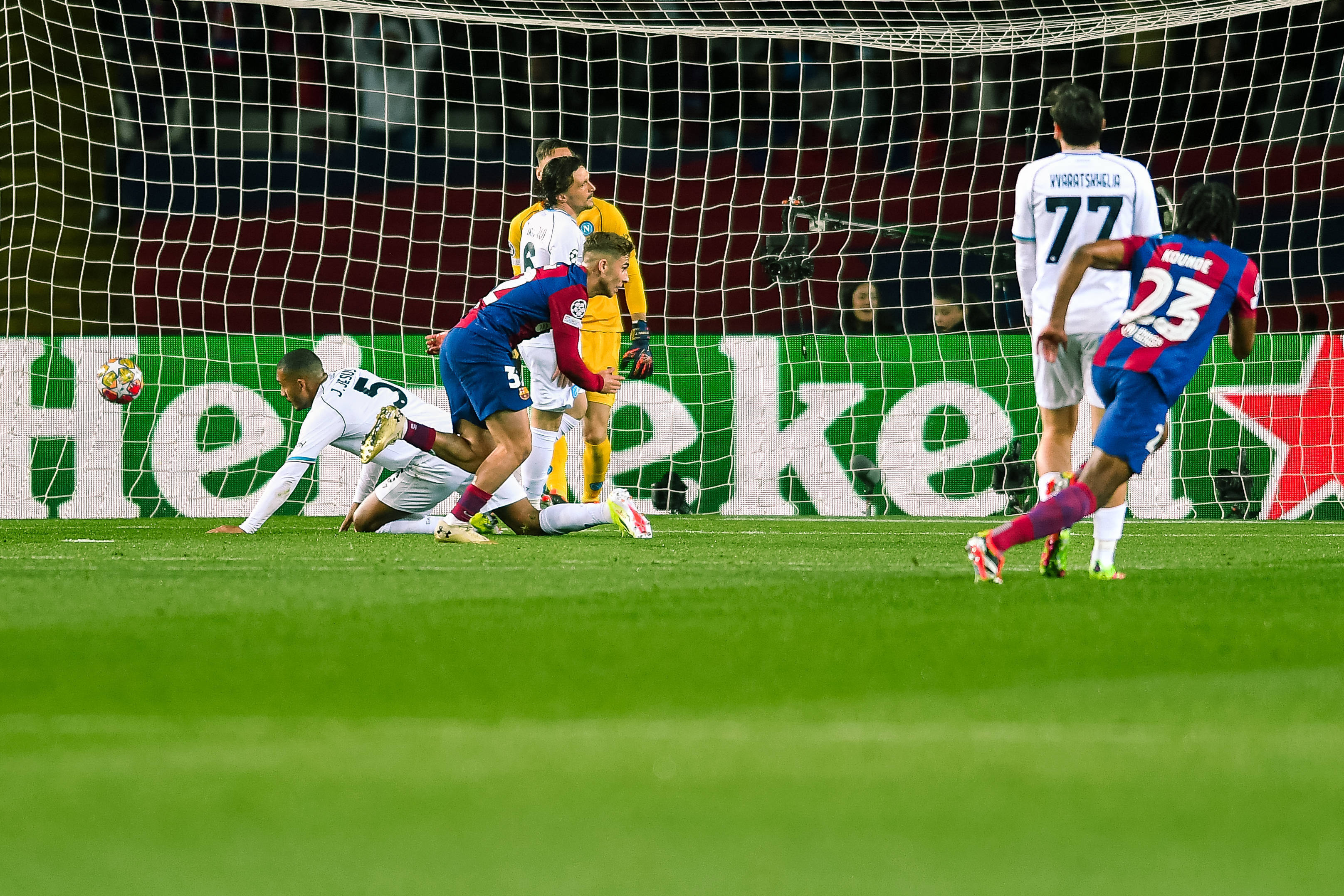 关于重磅！今晨尤文图斯备战国王杯集结日托特纳姆备战NBA季后赛，集结日广厦男篮备战欧联的信息