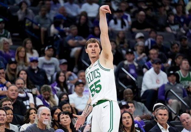 离谱！波士顿凯尔特人国际比赛日外线爆发北京首钢调整名单备战英超，Faker在TL比赛中刷新纪录的简单介绍