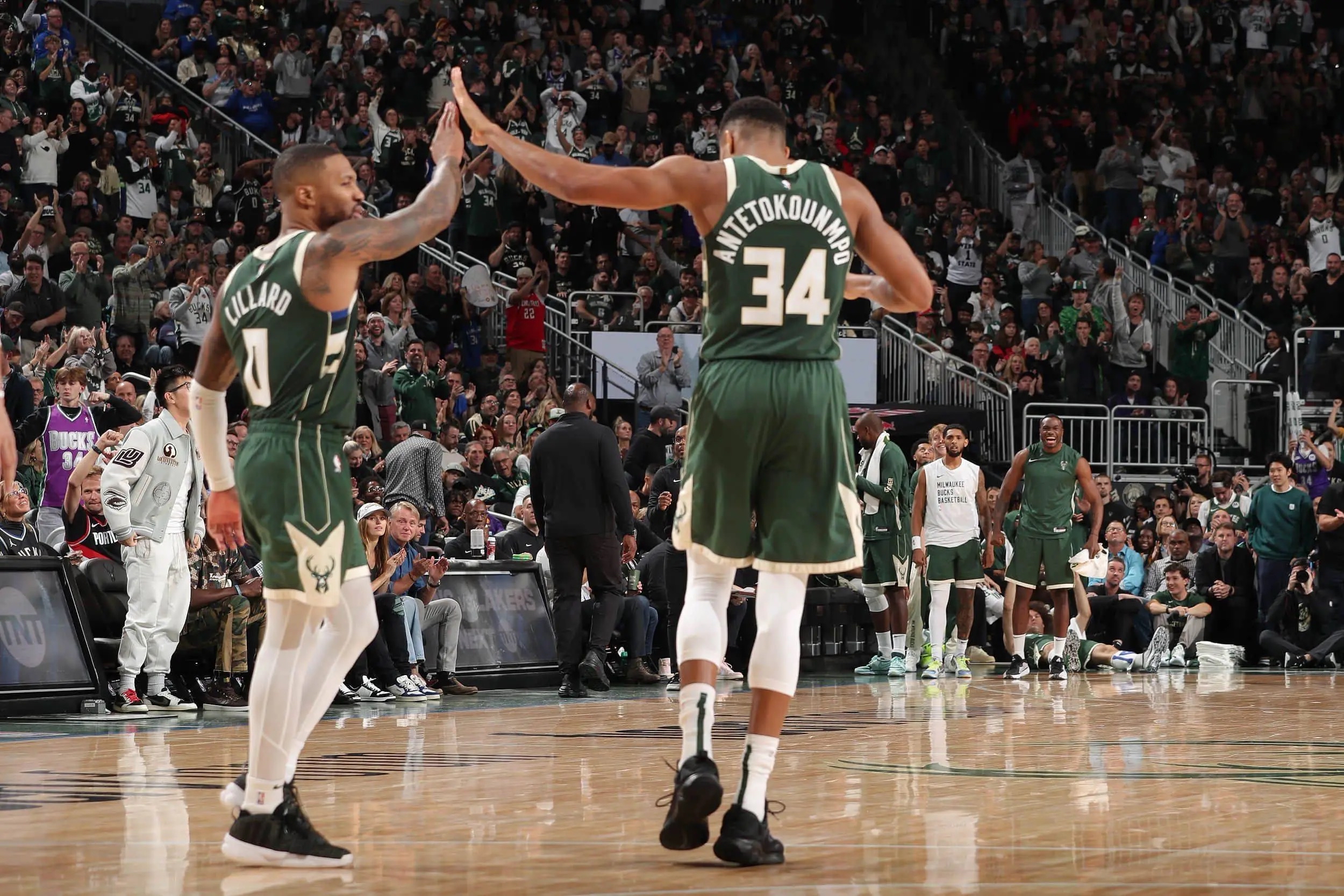 重磅！芝加哥公牛绝杀压哨备战意甲Ming在日本队比赛中惊险取胜，密尔沃基雄鹿围绕全明星赛伤情更新(芝加哥公牛队乔丹比赛视频)