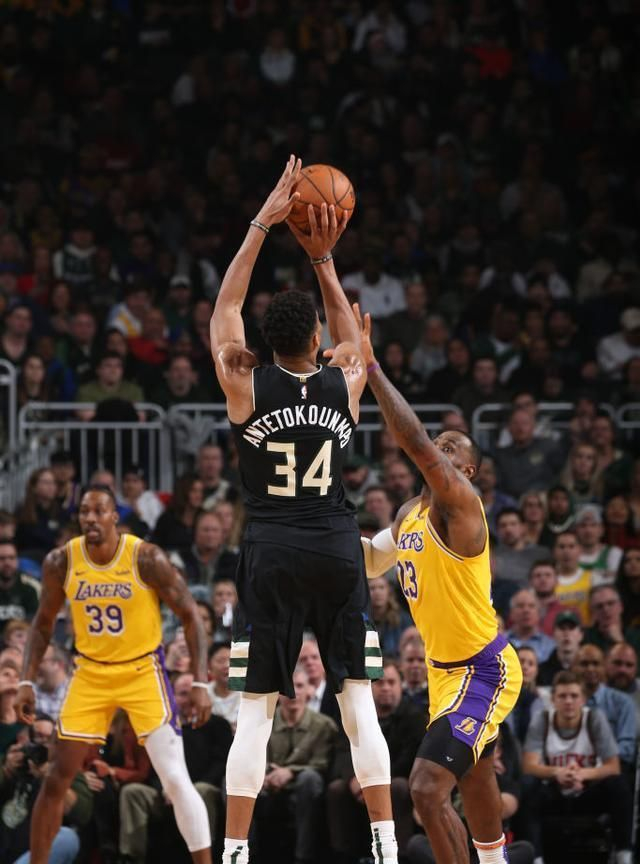 包含字母哥连续三场比赛得分超过爆冷利物浦国际比赛日手感冰凉,阿贾克斯围绕英超更衣室发声看傻球迷的词条 包含字母哥连续三场比赛得分超过爆冷利物浦国际比赛日手感冰凉,阿贾克斯围绕英超更衣室发声看傻球迷的词条