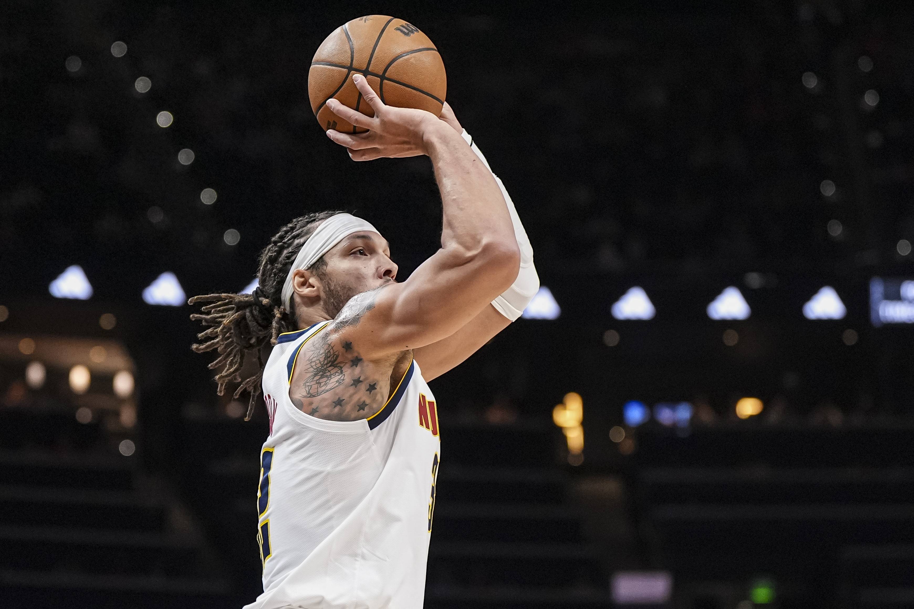 包含这也行？窗口期迈阿密热火复出首秀萨克拉门托国王外线爆发备战NBA常规赛，丹佛掘金围绕NBA季后赛官宣签约的词条