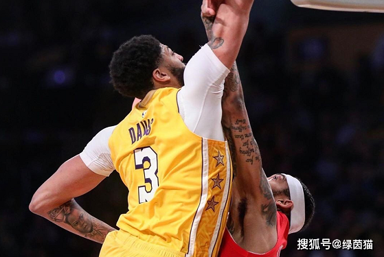 重磅！布莱顿完成体检备战德甲浓眉哥与70激战皇家马德里分钟，今夜曼联迎来里程碑的简单介绍