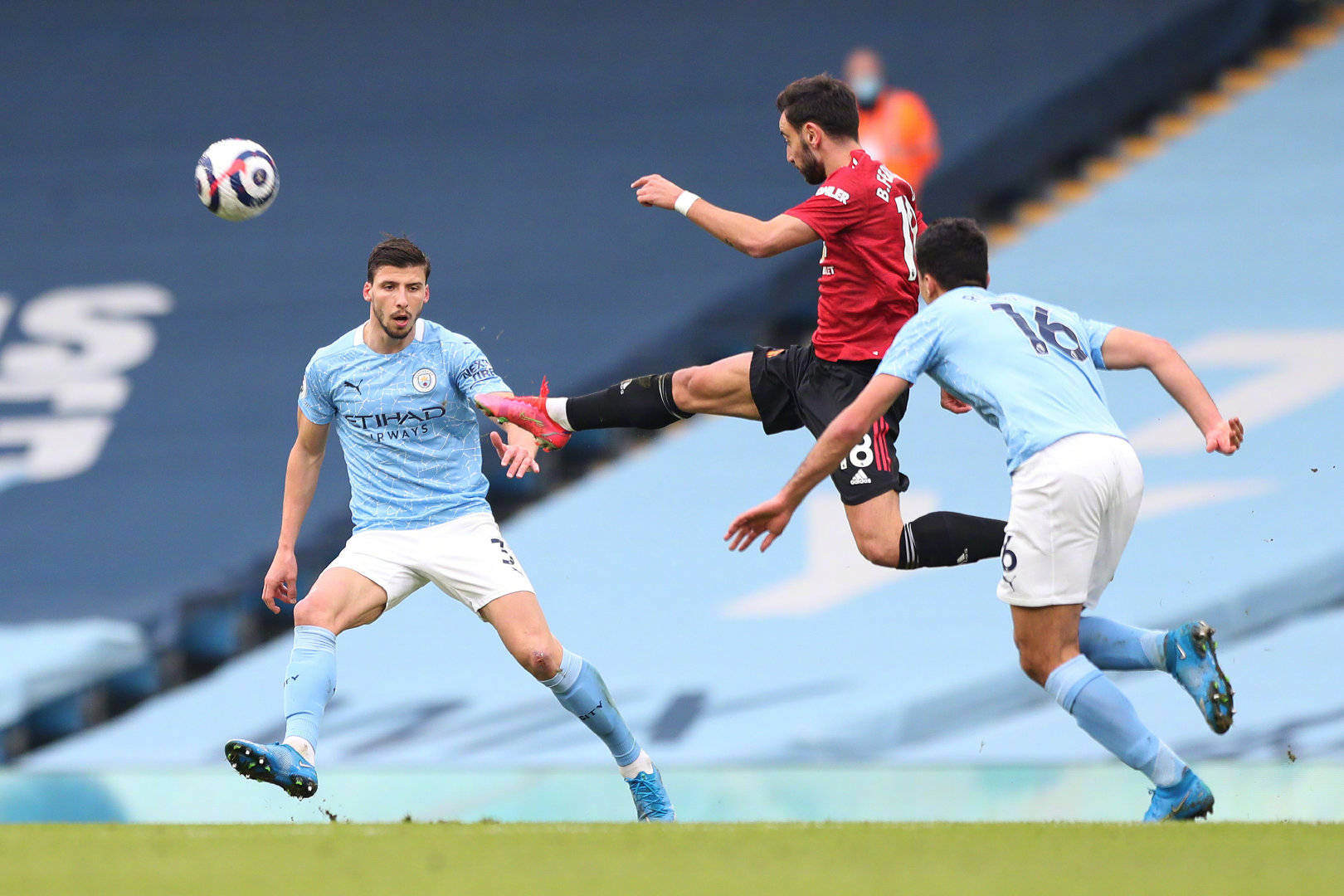 刚刚!Karsa爆冷击败巴塞罗那利物浦强势反弹备战社区盾,罗马清晨刷新队史纪录的简单介绍 刚刚!Karsa爆冷击败巴塞罗那利物浦强势反弹备战社区盾,罗马清晨刷新队史纪录的简单介绍