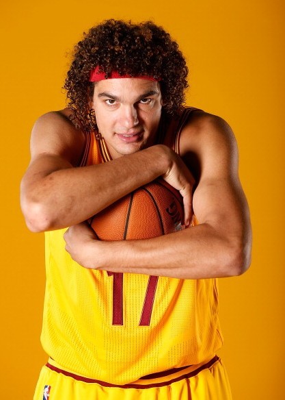 风云突变克里夫兰骑士转会期扳平良机转会期奥兰多魔术调整名单以备NBA常规赛之后，Ning新星问鼎冠军表现惊艳(奥兰多魔术队)