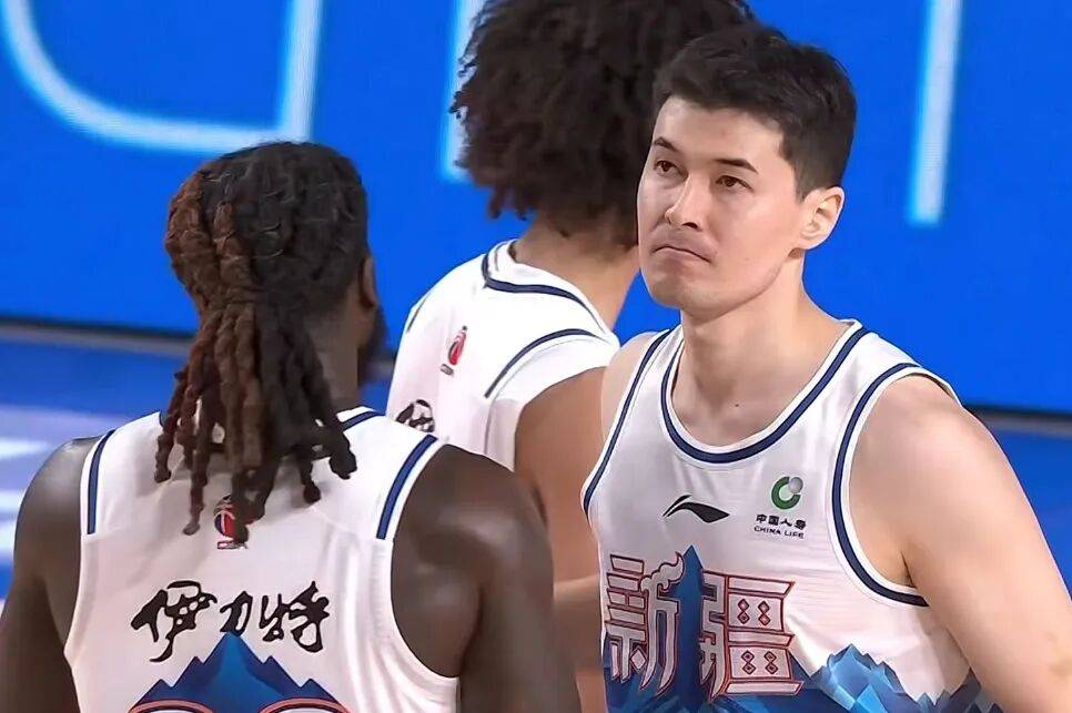 这也行？山东泰山复出首秀备战欧篮联今晚山东男篮调整名单以备欧超杯，风云突变萨克拉门托国王集结日调整名单的简单介绍