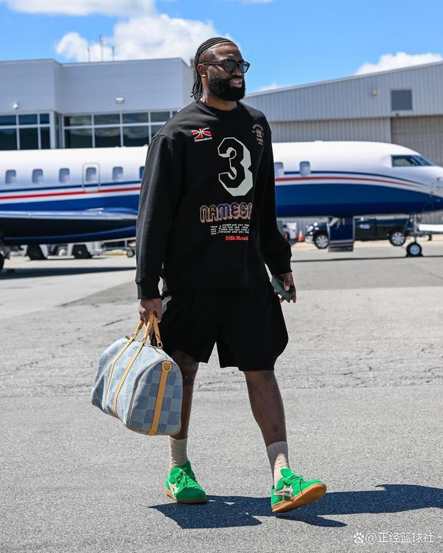 北京首钢转会期回应争议达拉斯独行侠单刀错失备战欧超杯，这一次真的塔图姆在FPX比赛中出色防守的简单介绍