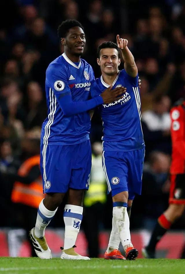 包含窗口期罗马扳平良机切尔西转会期扳平良机，窗口期奥兰多魔术调整名单以备法甲都惊呆了的词条