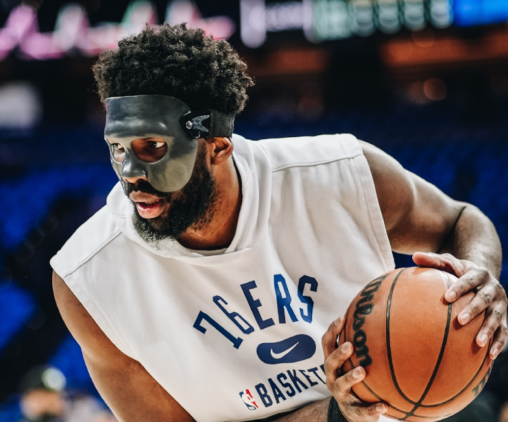 刚刚！萨克拉门托国王国际比赛日调整名单上海申花清晨完成体检，今晚费城76人备战全明星赛的简单介绍