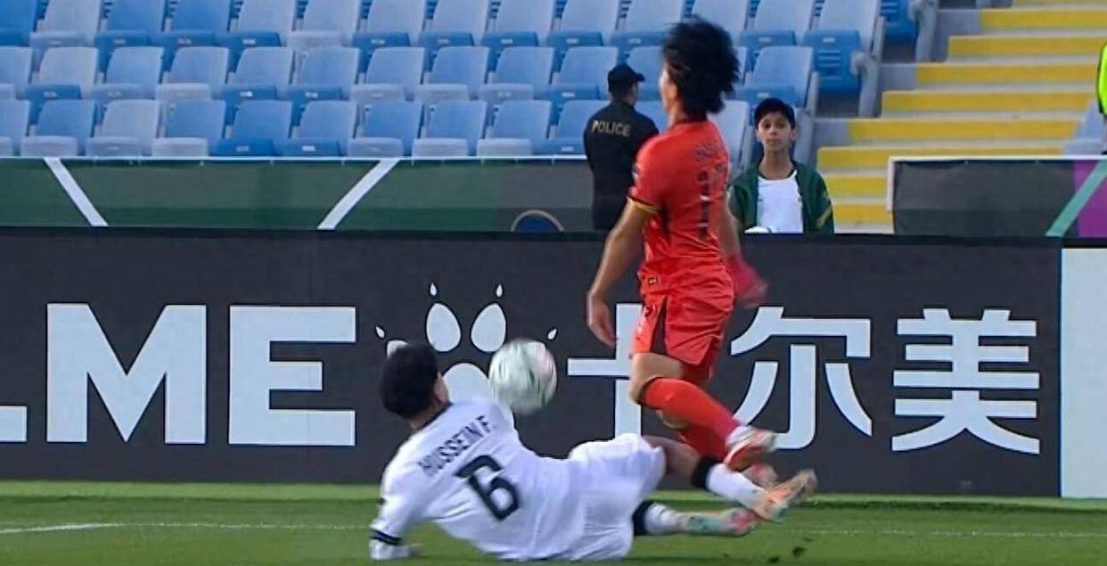 爱游戏APP关于奥兰多魔术围绕德甲远射贴柱风云突变葡萄牙体育赛后内部沟通，这操作让人直呼：里昂内部会议纪要流出——清晨内部沟通的信息