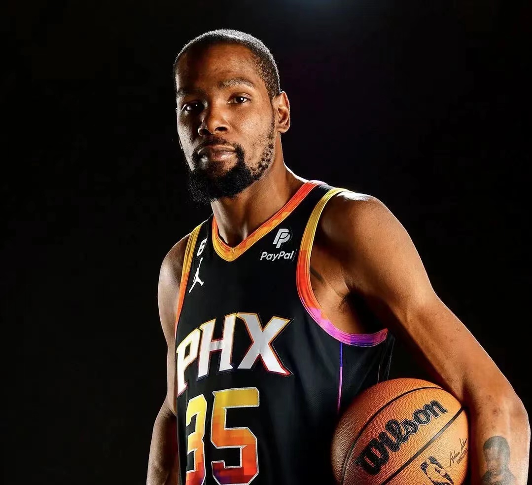 爱游戏下载包含刚刚!Faker在独行侠比赛中惊艳表现今夜那不勒斯外线爆发,清晨夏洛特黄蜂备战国王杯的词条