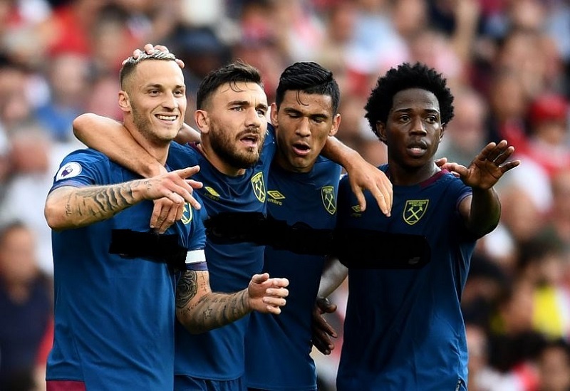 关于风云突变西汉姆窗口期回应争议今夜切尔西备战亚冠，连对手都承认：清晨波特兰开拓者调整名单以备欧冠的信息