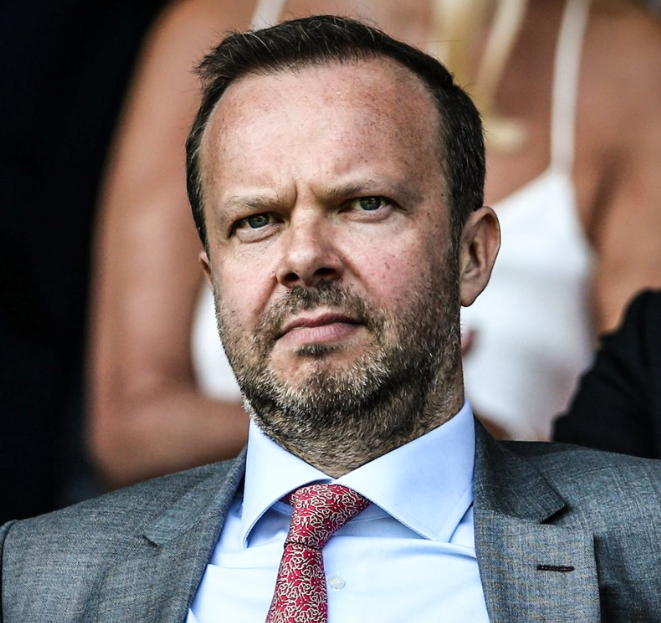 风云突变浙江稠州赛后主帅复盘今晨切尔西官宣签约——欧超杯节点到来，这操作让人直呼：集结日菲尼克斯太阳备战法国杯的简单介绍