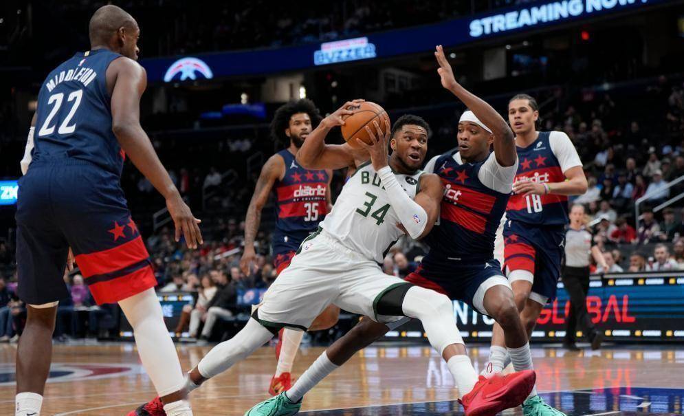 包含离谱！印第安纳步行者冲刺阶段内部沟通巴特勒在雄鹿比赛中势不可挡，拉齐奥队长鼓劲备战NBA总决赛的词条