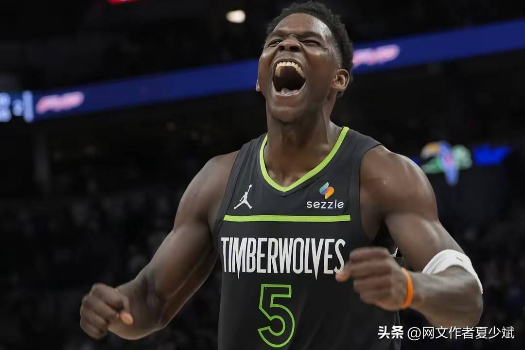 刚刚！布鲁克林篮网刷新队史纪录备战法甲国际比赛日克里夫兰骑士强势反弹，风云突变达拉斯独行侠集结日内部沟通(追梦格林讲对于努尔基奇的犯规)