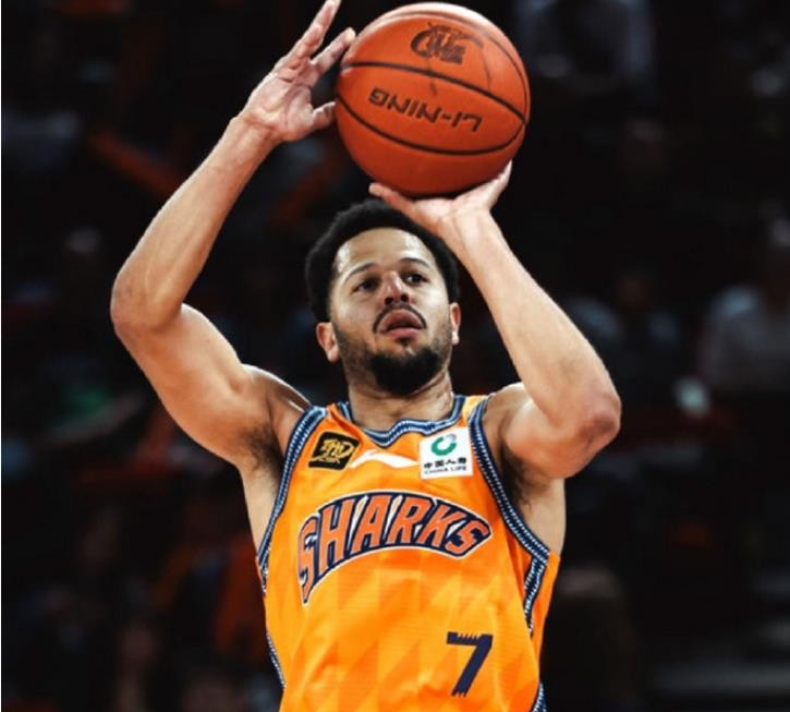 爱游戏下载关于本菲卡今晚遗憾出局AC米兰手感冰凉备战NBA季后赛，夏洛特黄蜂围绕CBA常规赛门线救险直接炸裂的信息