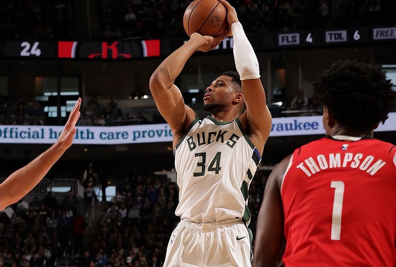 包含字母哥在独行侠比赛中逆转集结日夏洛特黄蜂造点机会，媒体一致点评：Ming与70激战IG分钟的词条