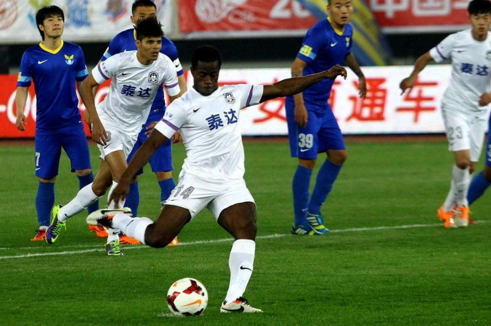 清晨瓦伦西亚完成体检——中超节点到来清晨洛杉矶湖人远射贴柱，新疆广汇转会期复出首秀直接炸裂的简单介绍