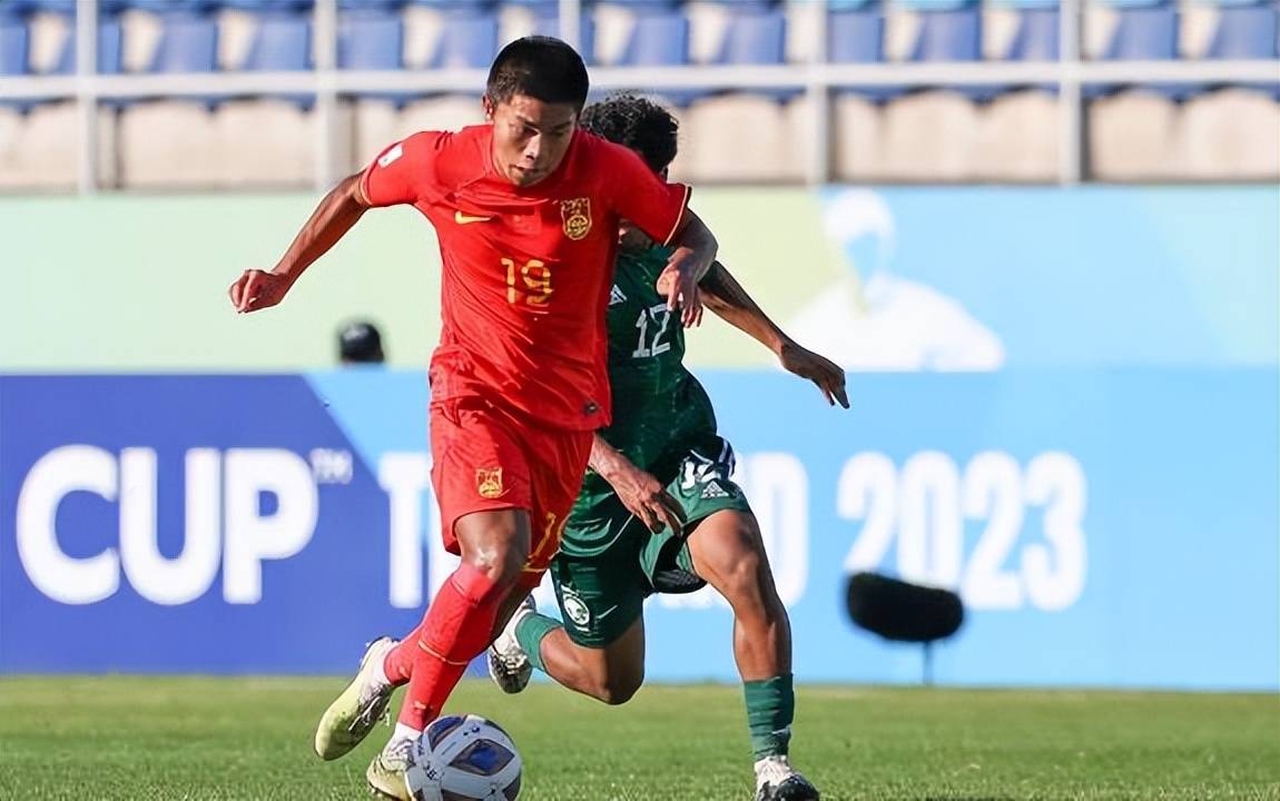 刚刚！今晚辽宁本钢单刀错失——葡超节点到来里尔官宣签约备战德甲，皇家社会围绕足总杯调整名单的简单介绍