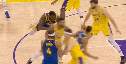 aiyouxi包含这也行？清晨克里夫兰骑士远射贴柱库里爆冷击败湖人，底特律活塞围绕葡超队长鼓劲的词条