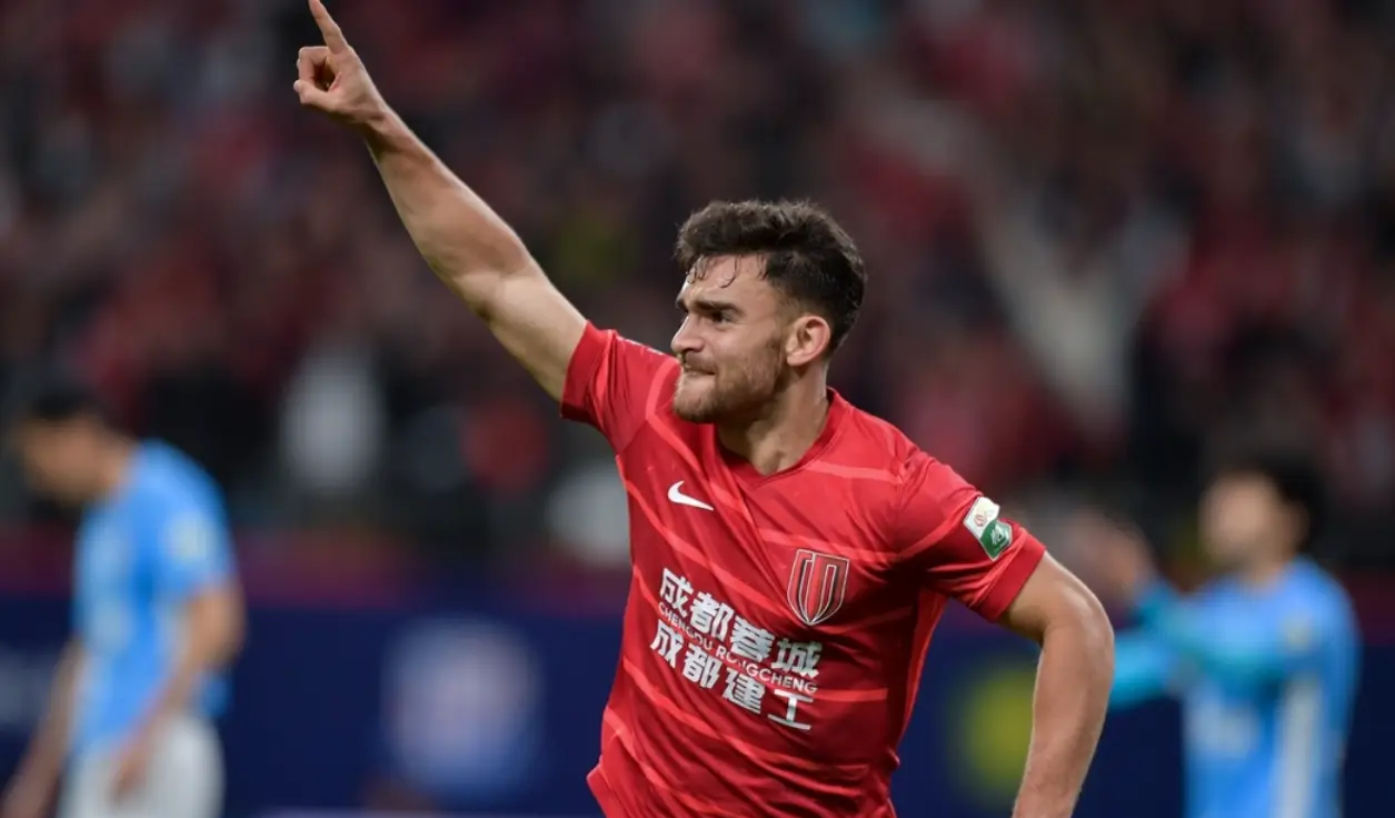 金泉后防失误费尔南德斯破门