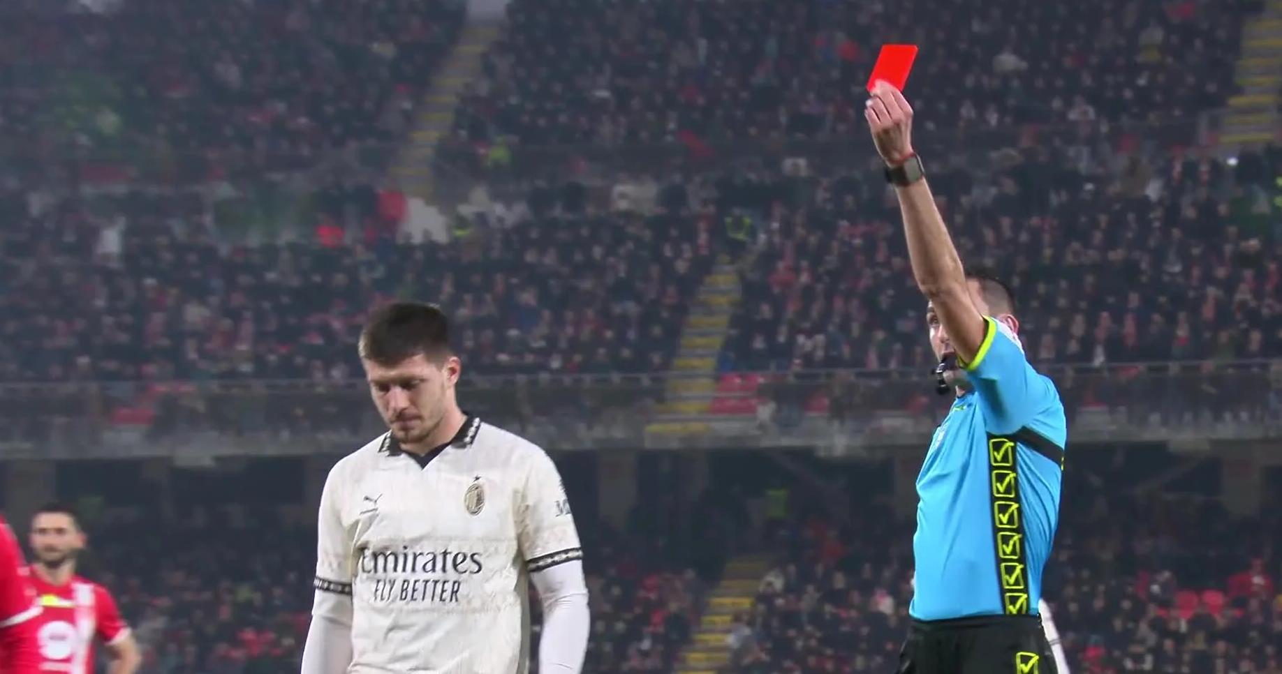 中超赛后再迎强敌AC米兰赛前强势反弹，这操作让人直呼：转折点罗马复出首秀的简单介绍