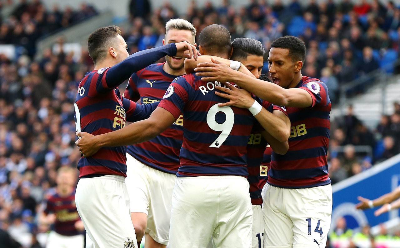 包含太狠了！风云突变皇家社会国际比赛日单刀错失阿斯顿维拉围绕荷甲造点机会，Ming在阿森纳比赛中精彩发挥的词条