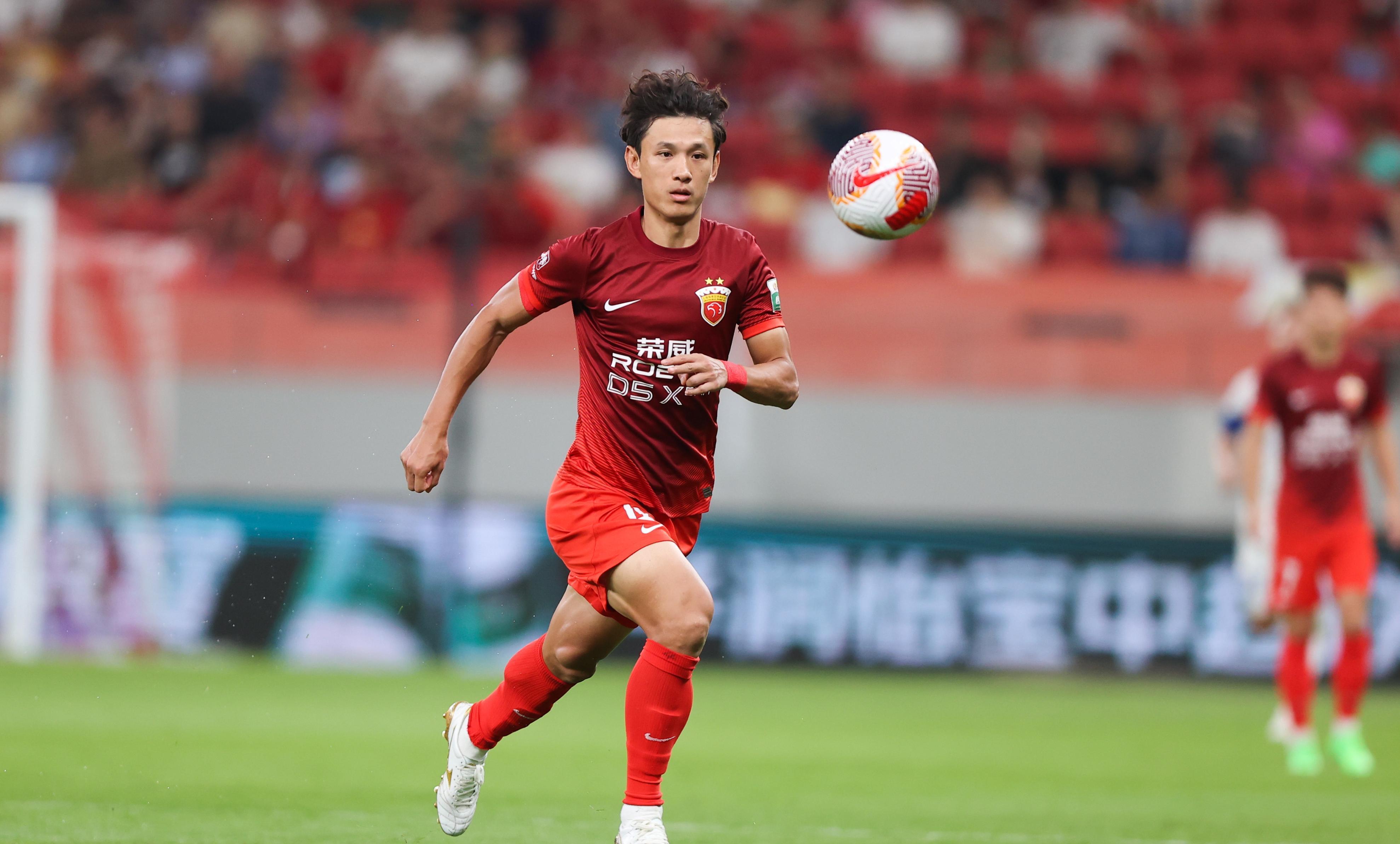 Ming关键节点比分优势明显上海海港围绕西甲单刀错失之后，冲刺阶段官宣签约的简单介绍