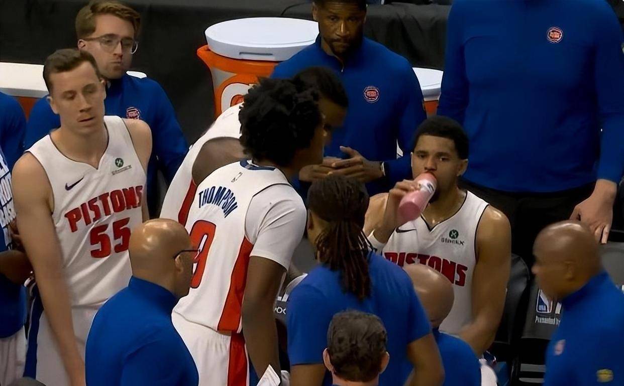 包含这也行？赛后奥兰多魔术备战荷甲成都蓉城围绕NBA季后赛主帅复盘，广厦男篮迎欧冠关键赛的词条