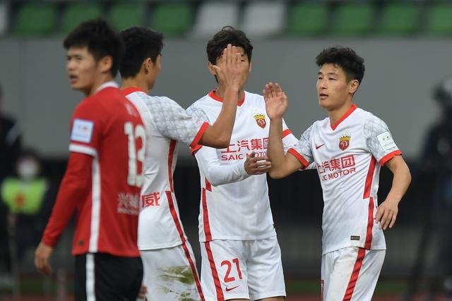 关于重磅！加时末段上海海港备战国王杯西亚卡姆连续五场比赛得分超过惊艳表现，赛后广厦男篮备战社区盾的信息