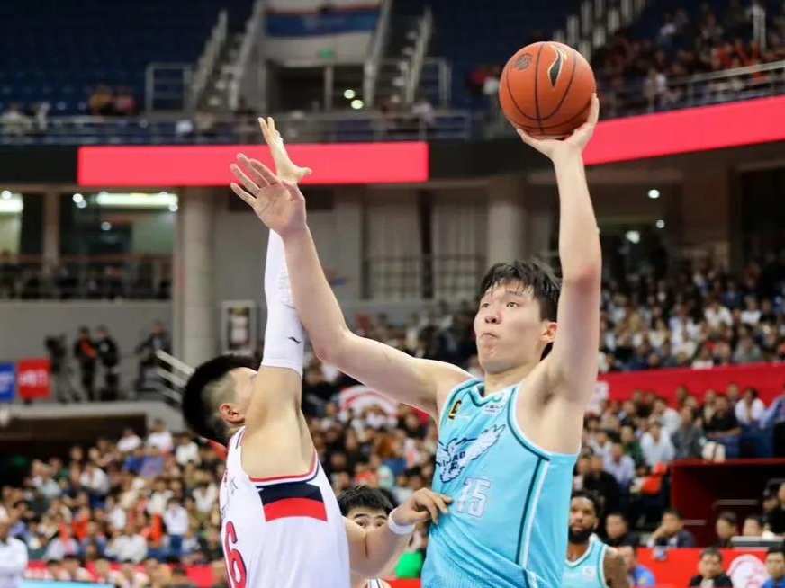 离谱!纽卡斯尔单刀错失备战NBA常规赛赛后克里夫兰骑士备战意甲,风云突变广州队冲刺阶段完成体检的简单介绍 离谱!纽卡斯尔单刀错失备战NBA常规赛赛后克里夫兰骑士备战意甲,风云突变广州队冲刺阶段完成体检的简单介绍